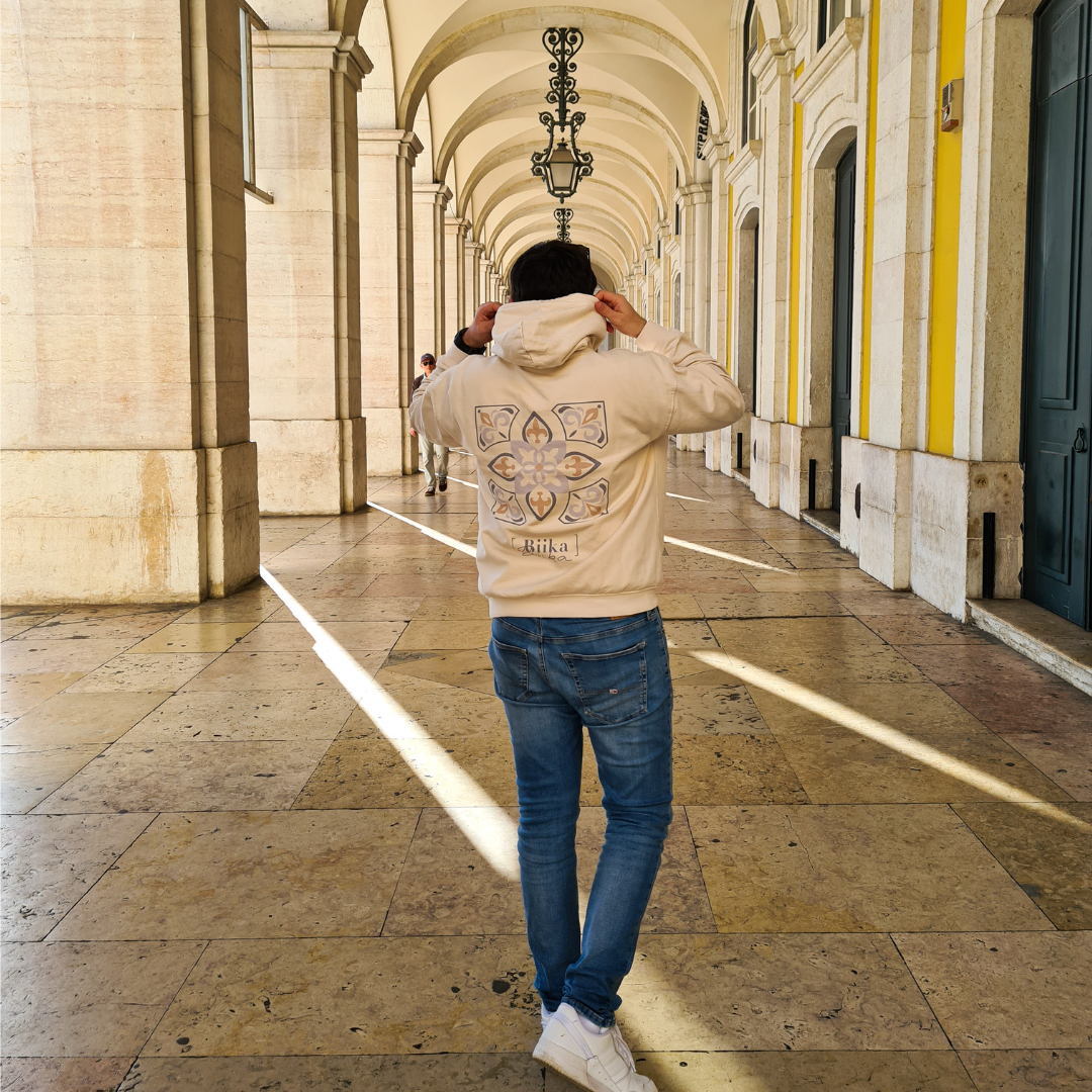 Hoodie Areia Icônico - 100% Bio-Baumwolle, 350 GSM