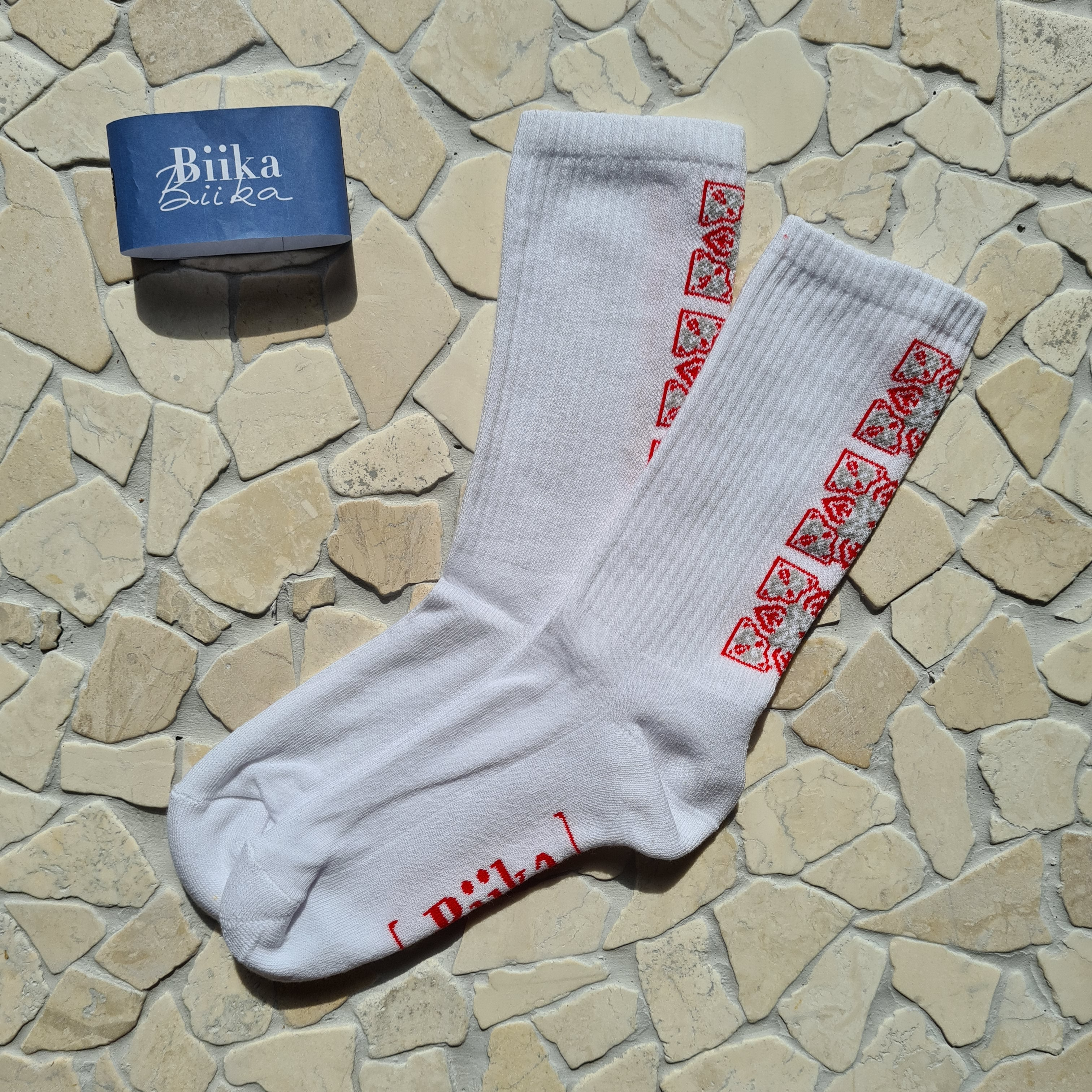 Bundle 4 -  Areia Icônico T-Shirt & Crewsocks (Rot)